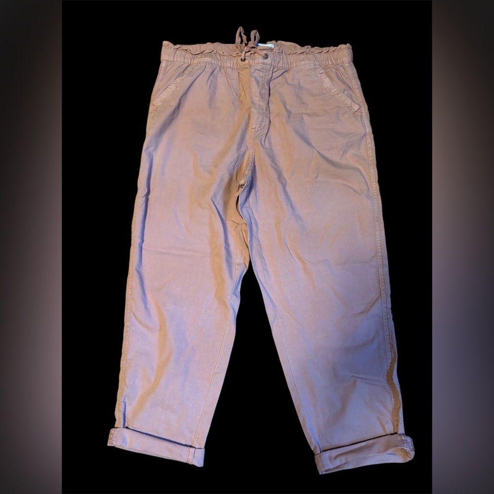 Sonoma Women's Cropped Tan Pants